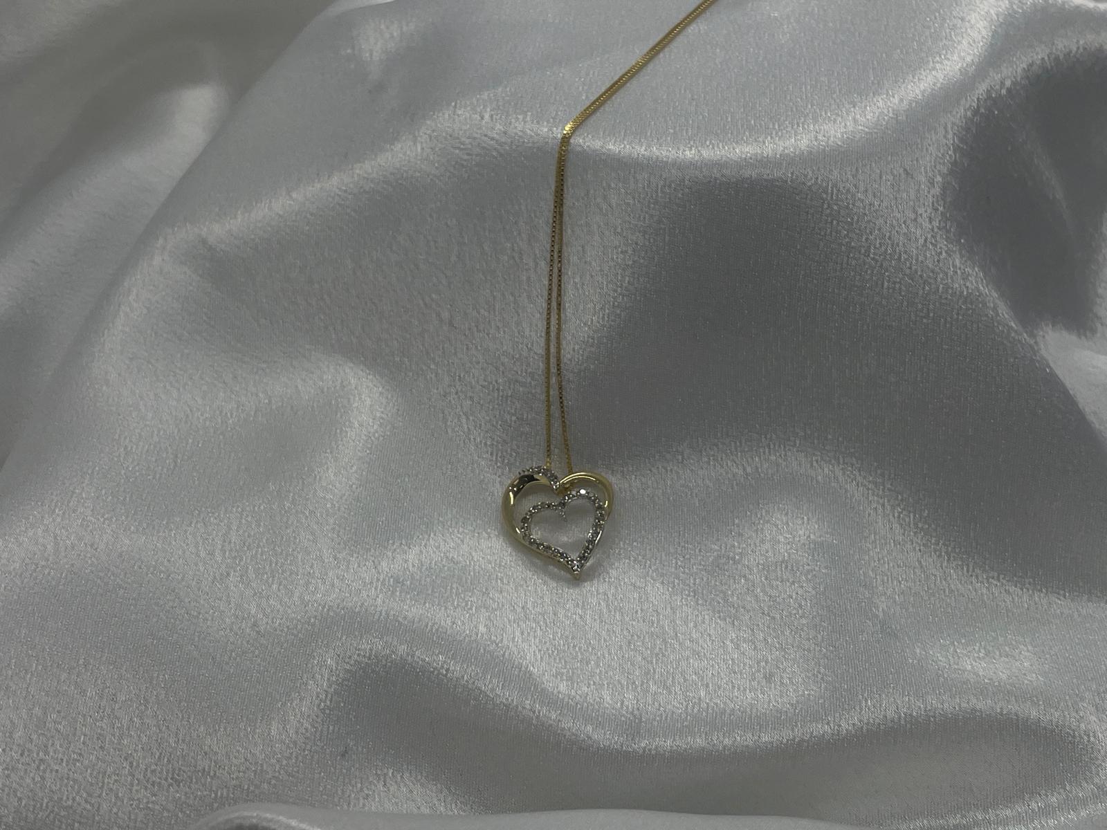 18K Heart Pendant And Chain With Natural Diamonds