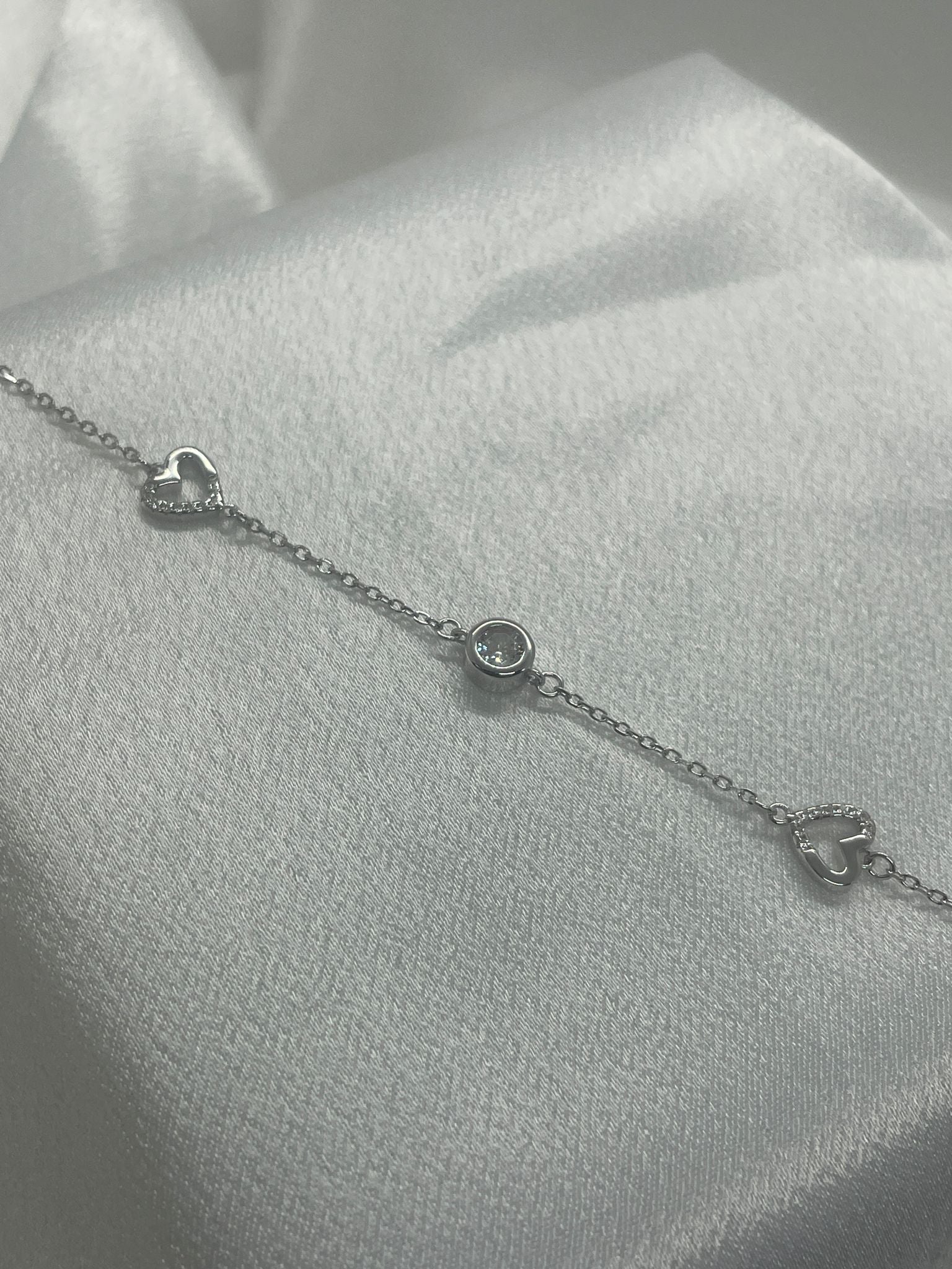 Sterling Silver Heart Bracelet With Cubic cubic Zirconia