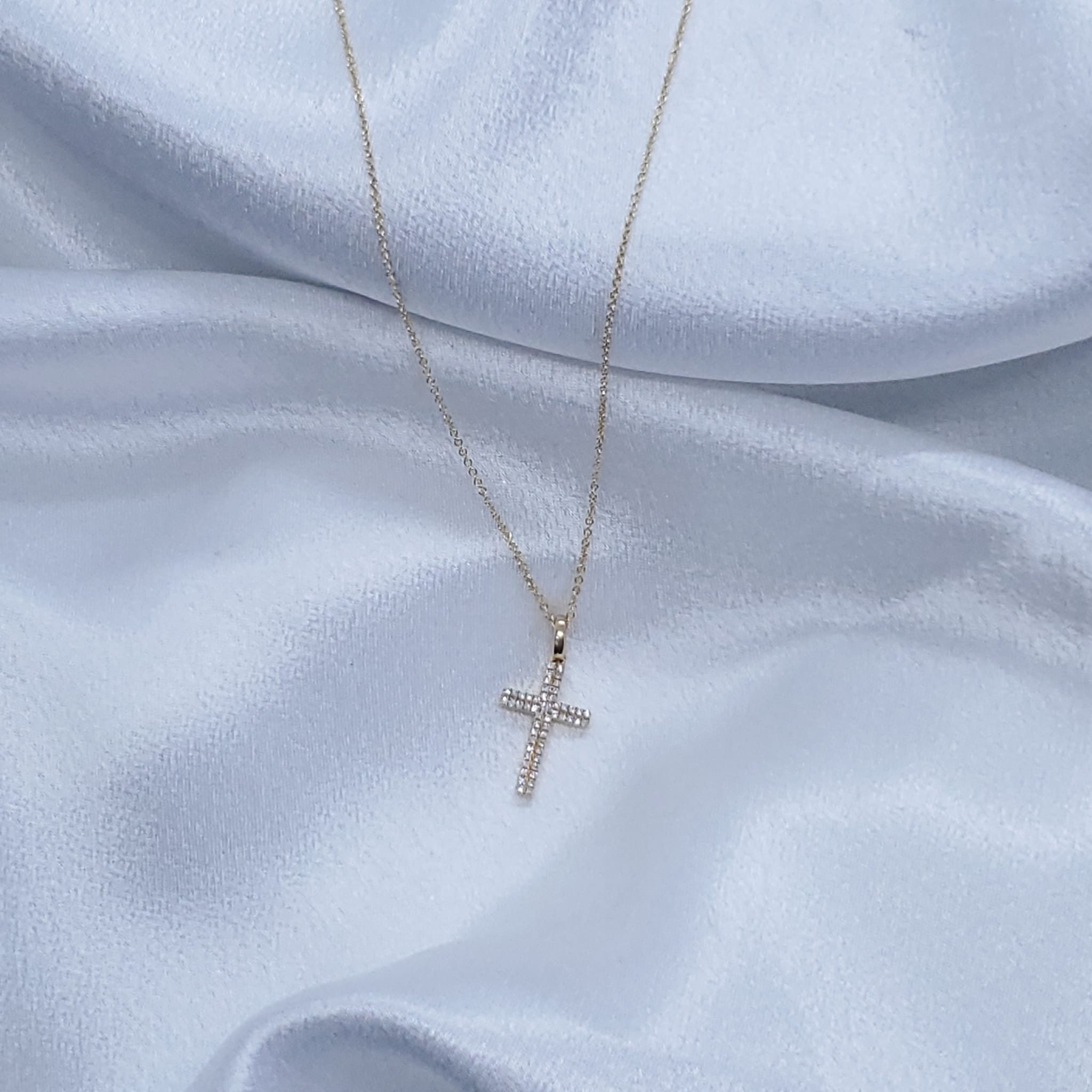 18K Yellow Gold Diamond Cross Pendant