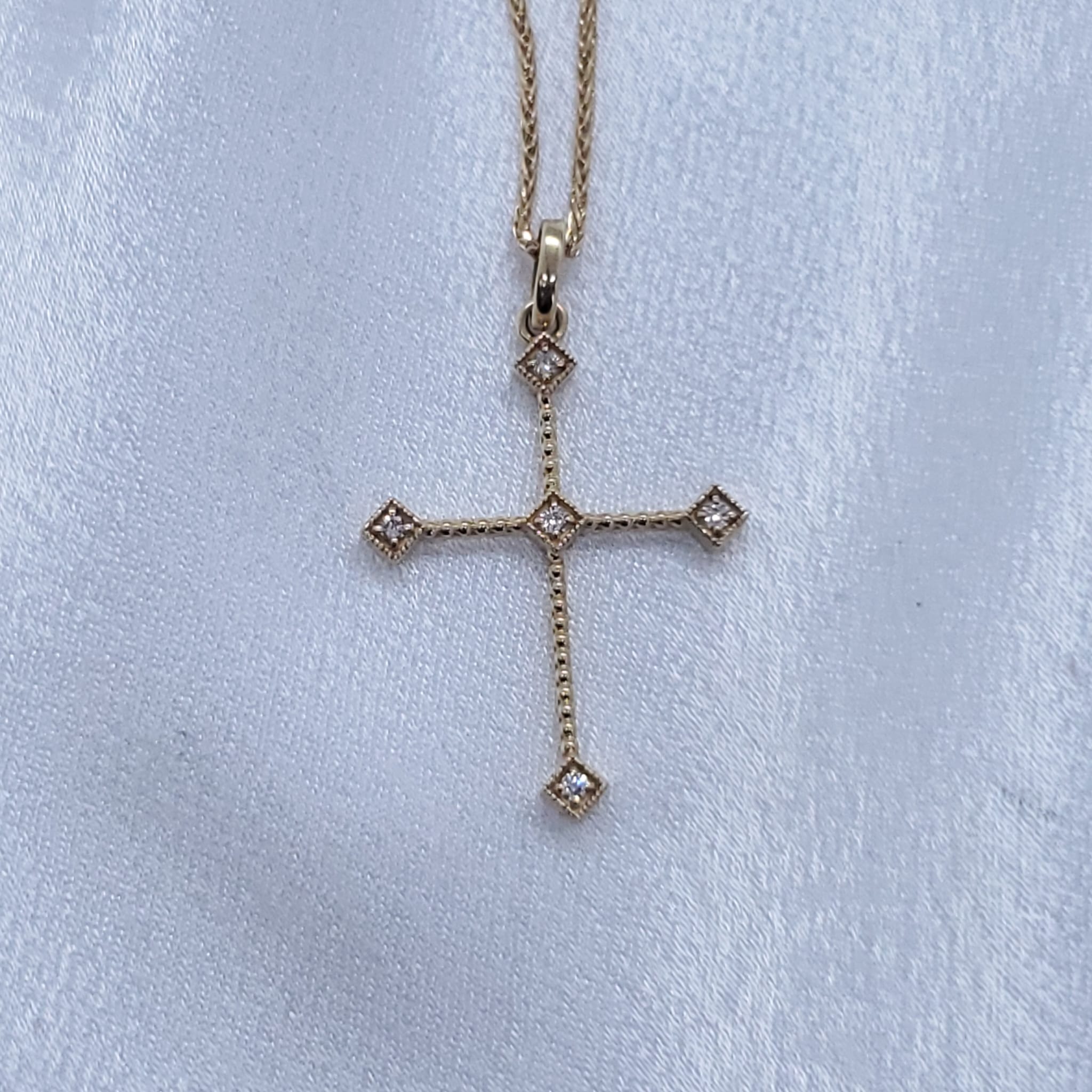 18K Yellow Gold Diamond Cross Pendant - 0.13 CTW
