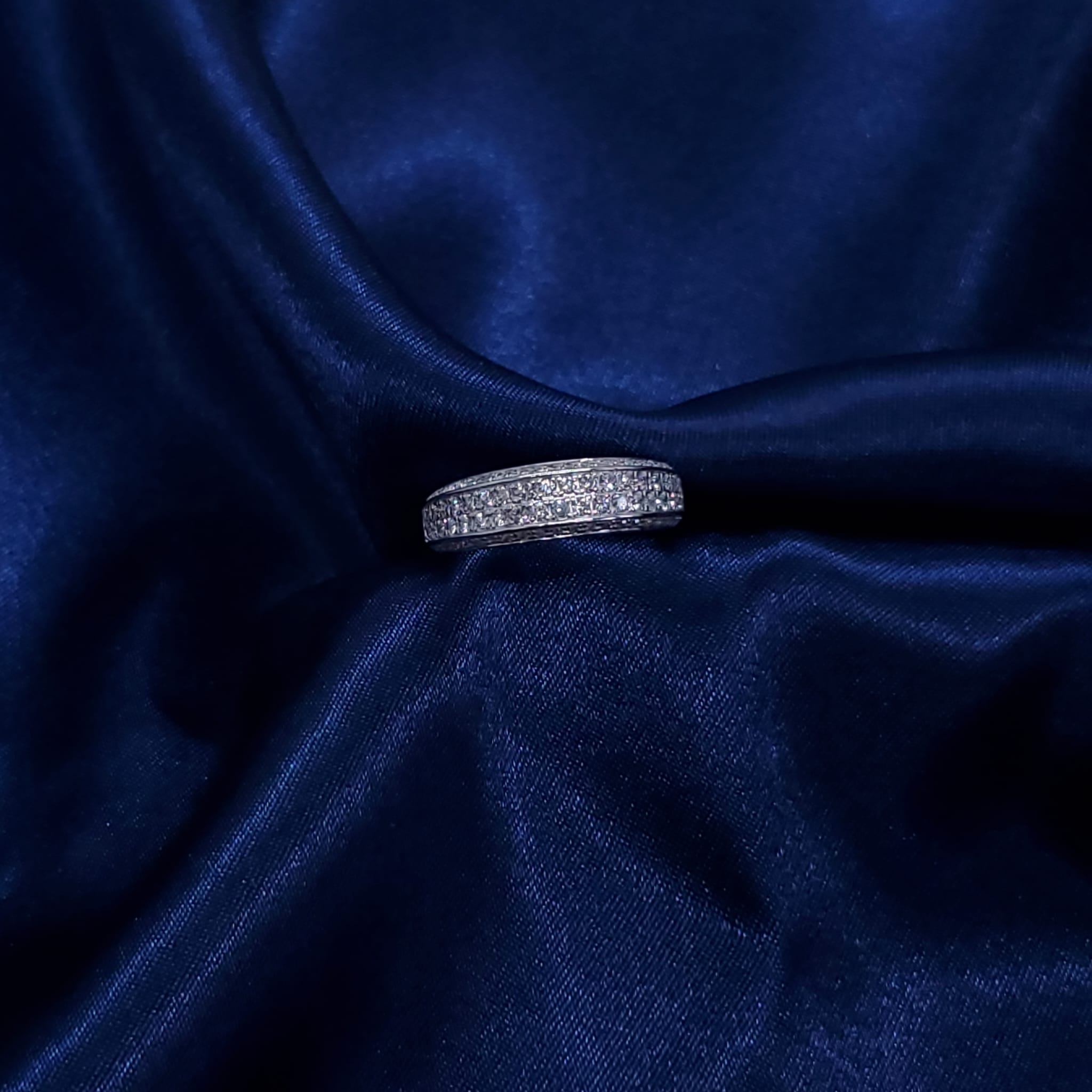 14K White Gold Pavé Diamond Band