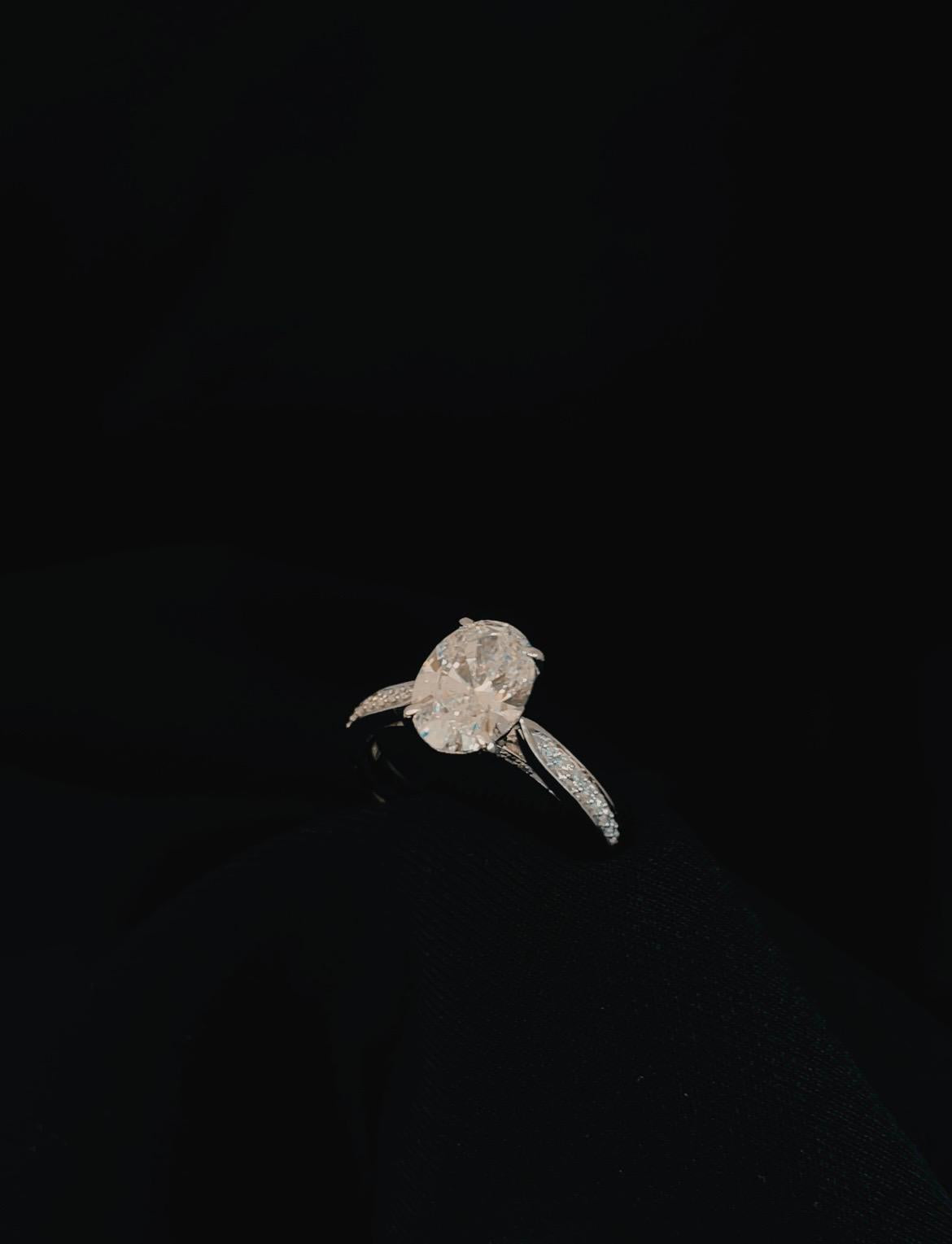 14k White Gold Oval Cut Lab Grown Diamond Engagement Ring