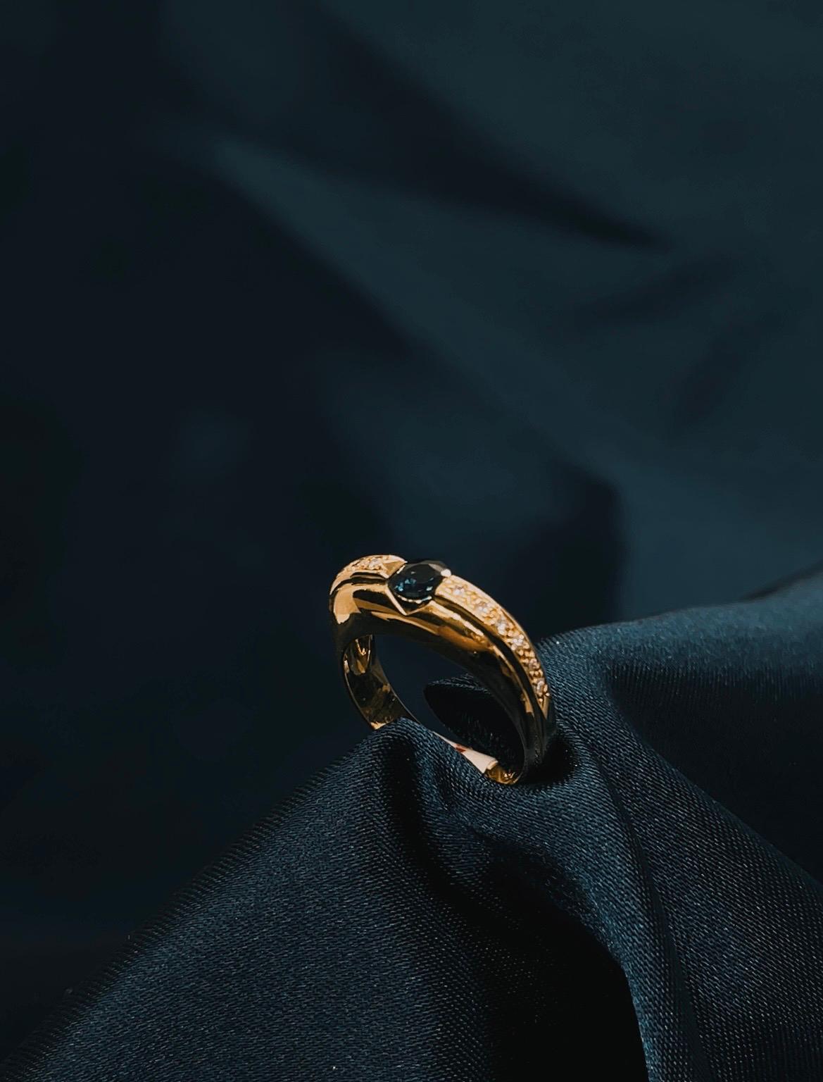 14k Yellow gold Natural Blue Sapphire and Diamond Ring