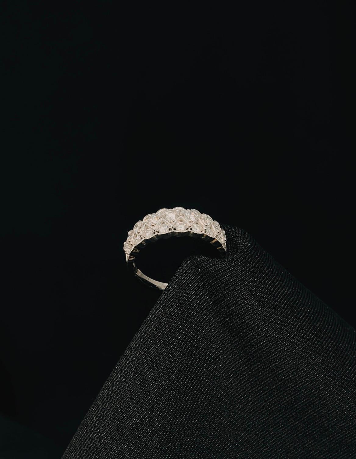 18k White Tree Rows Diamond Band