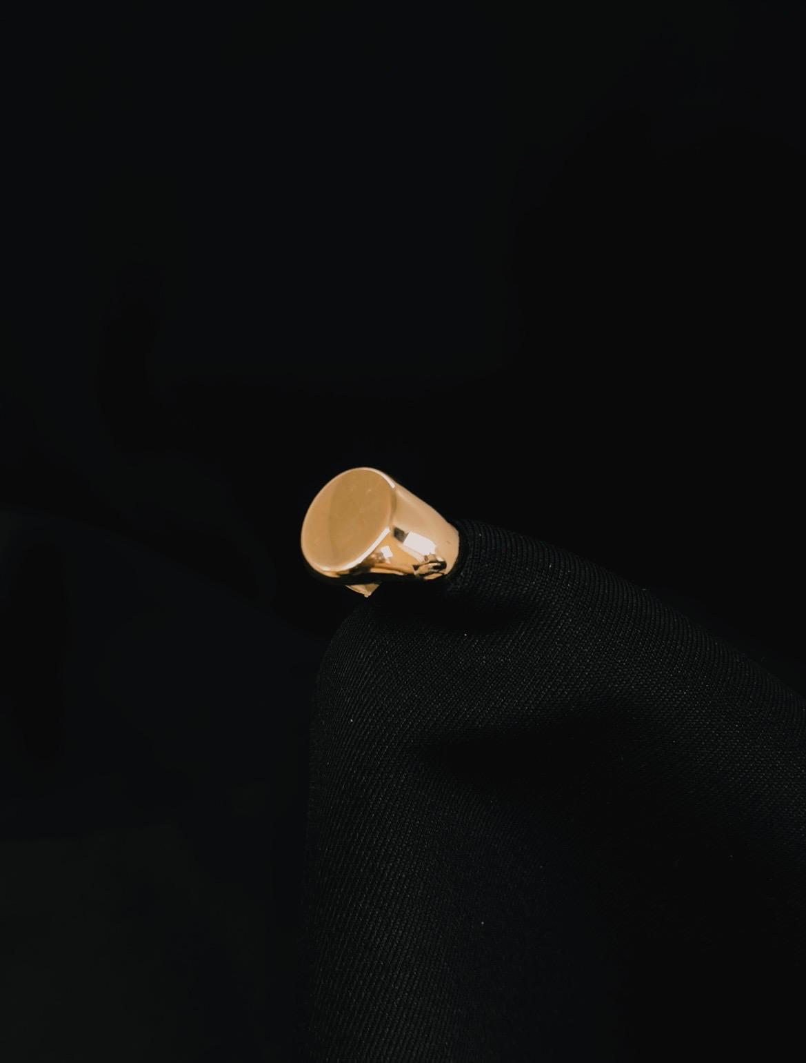 14k Yellow Gold Oval Signet Ring