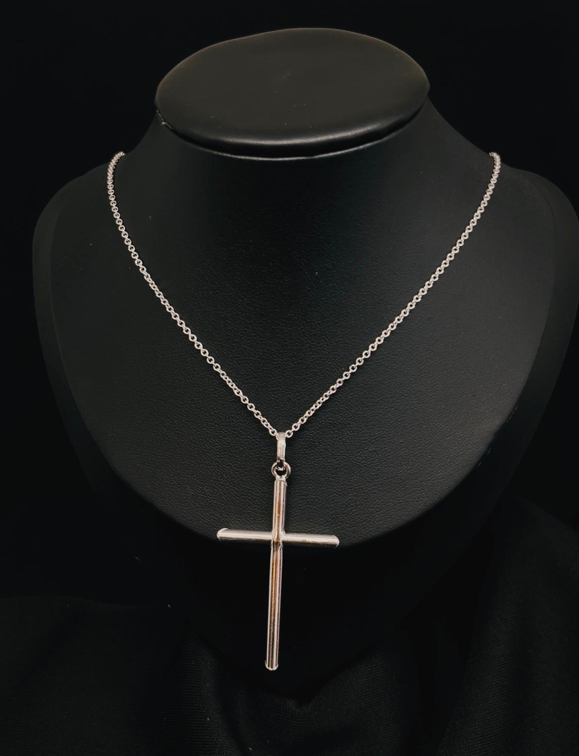 14k White Gold Cross Hollow