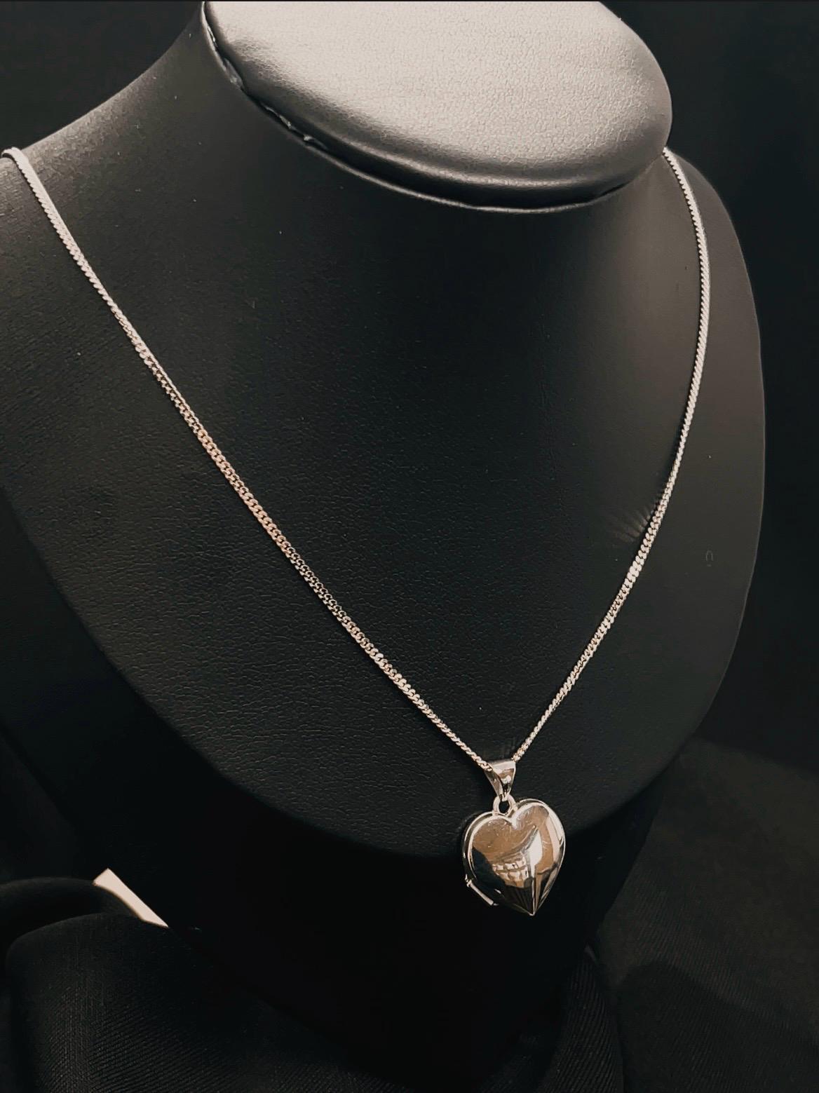 14K White Gold Heart Locket Pendent