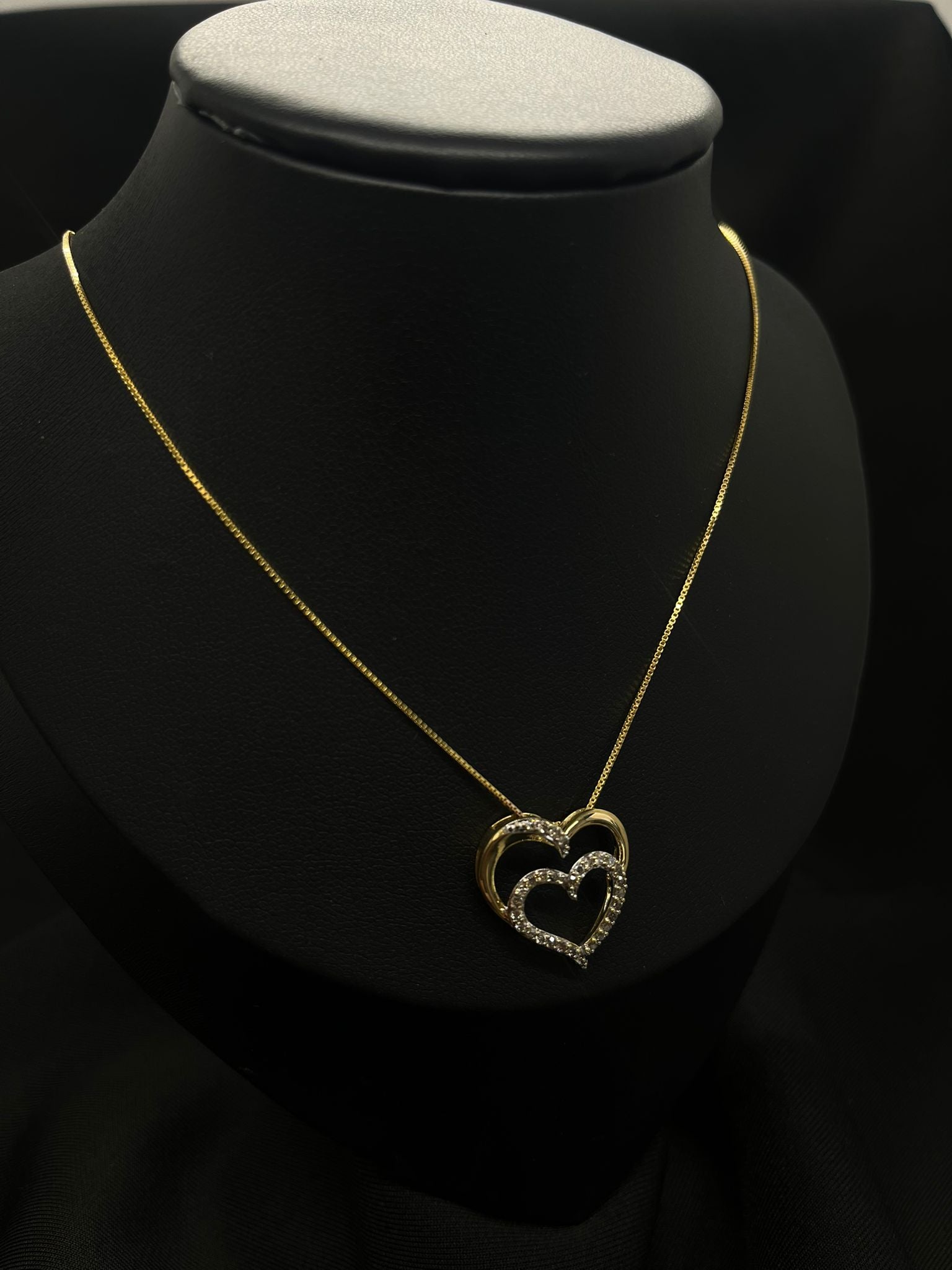 18K Heart Pendant And Chain With Natural Diamonds