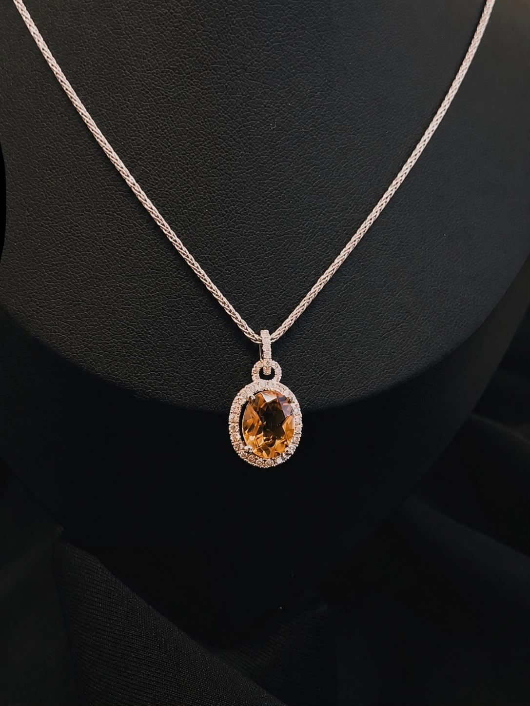 18k White gold Genuine Citrine & Diamond Neckless